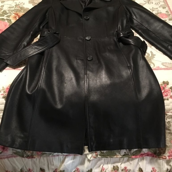 Leather Coat, MEDIUM - Picture 4 of 8